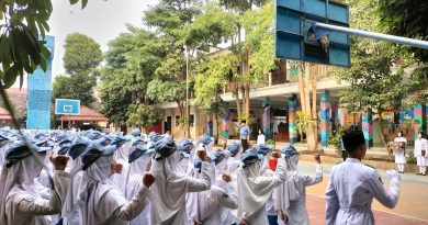 PEKIK SEMANGAT PERINGATAN HUT RI KE-81 SMA NEGERI 3 LUMAJANG